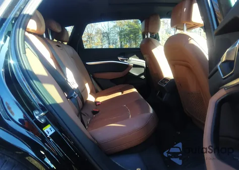 2022 Audi E-Tron Premium Quattro z USA, uszkodzony, nr VIN WA1AAAGE0NS004791